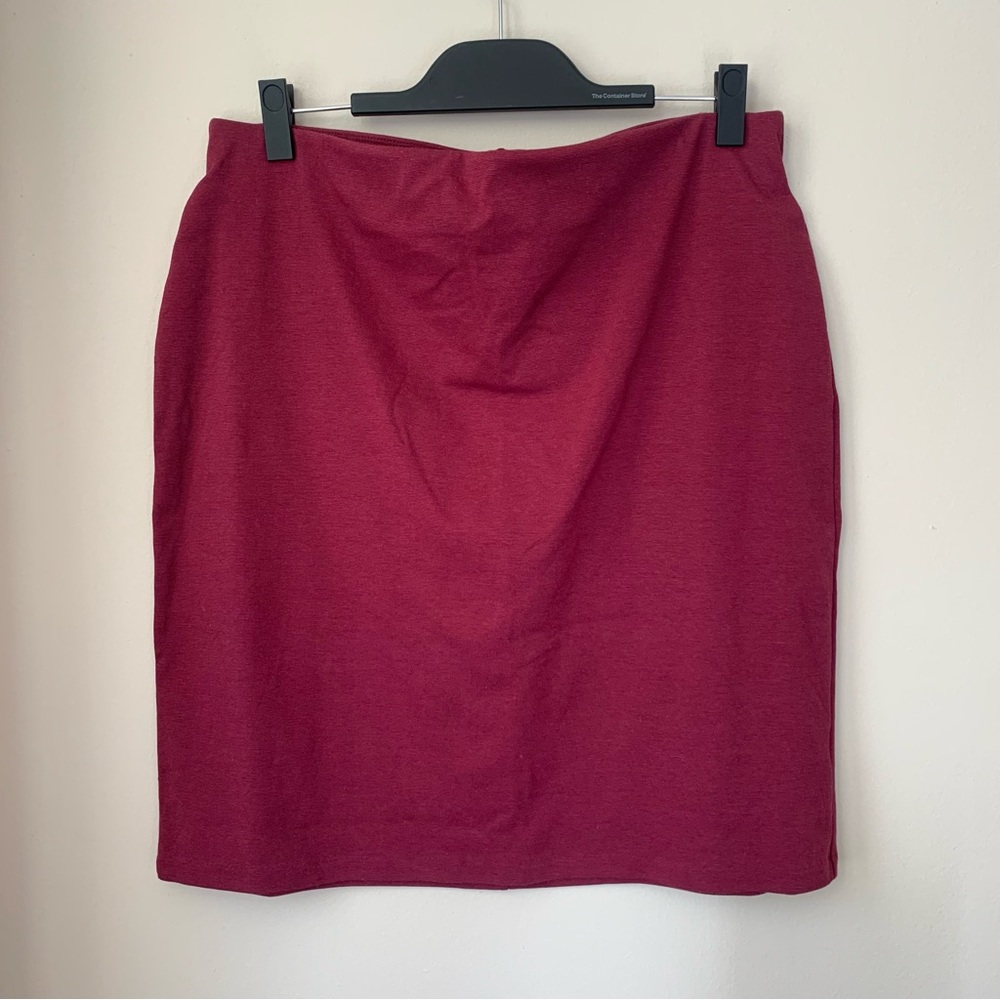 Old Navy Pencil Skirt, Maroon, Size L